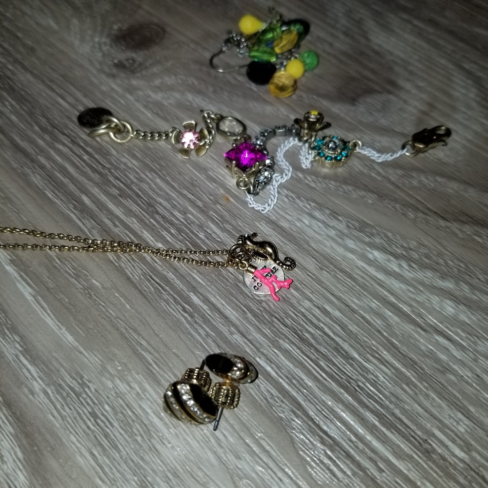 Lot of juicy couture jewelry
